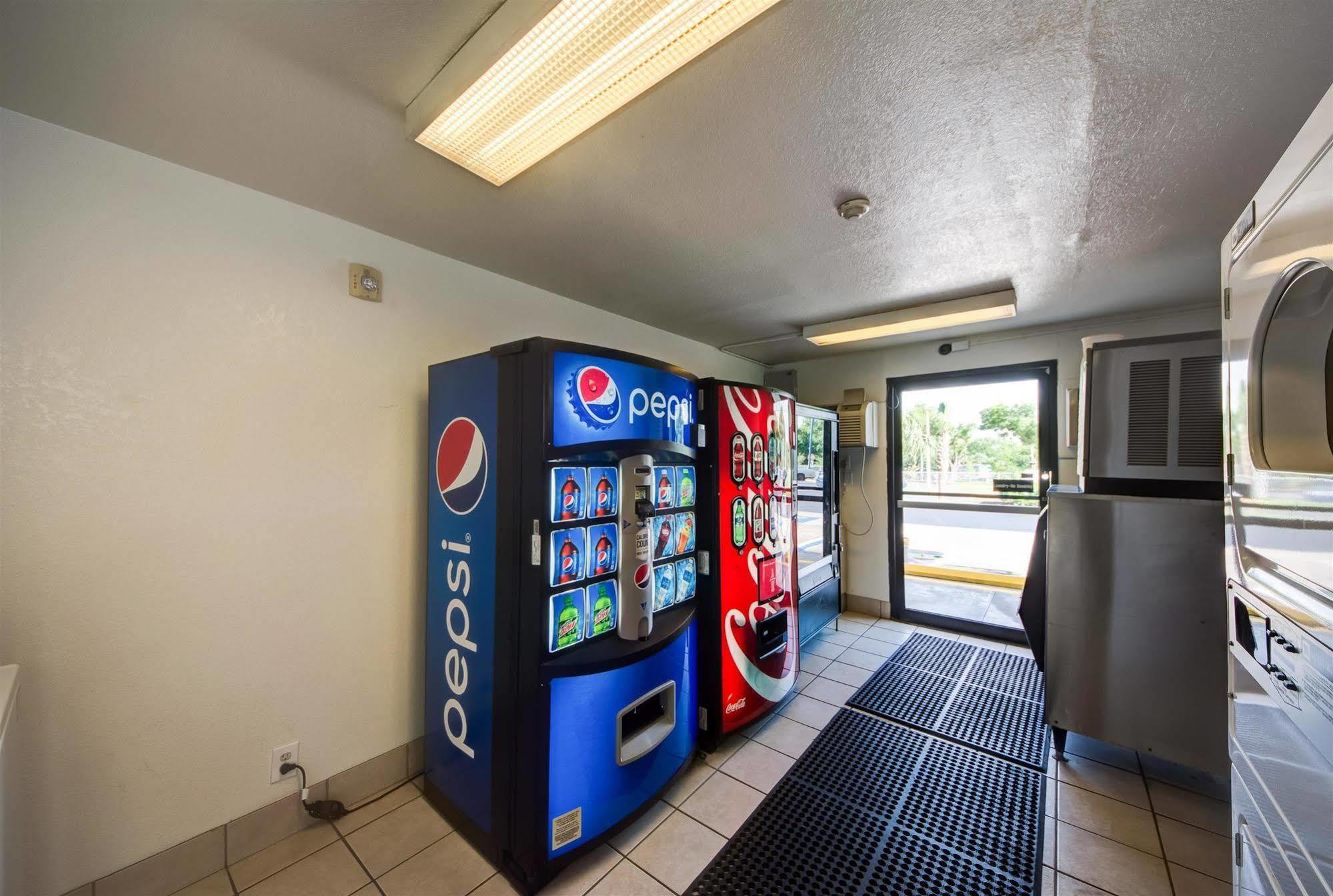 Motel 6-Lakeland, Fl Bagian luar foto